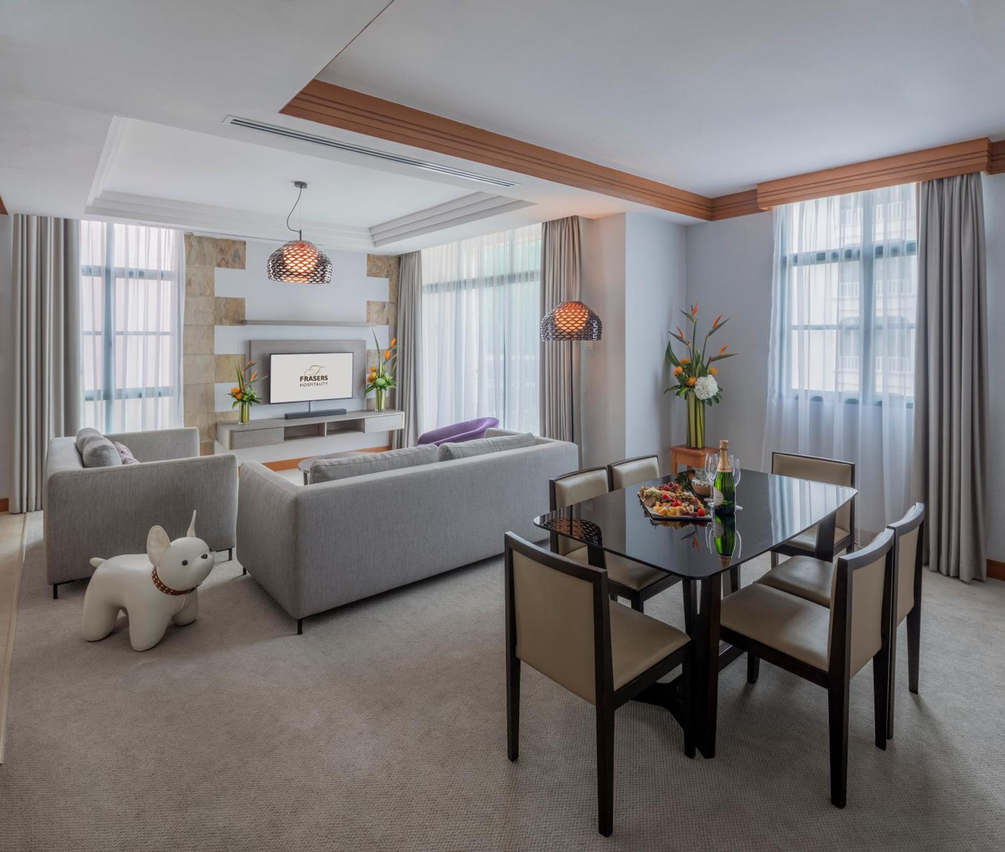 Fraser Place Robertson Walk Singapore Exteriör bild Living room of a suite