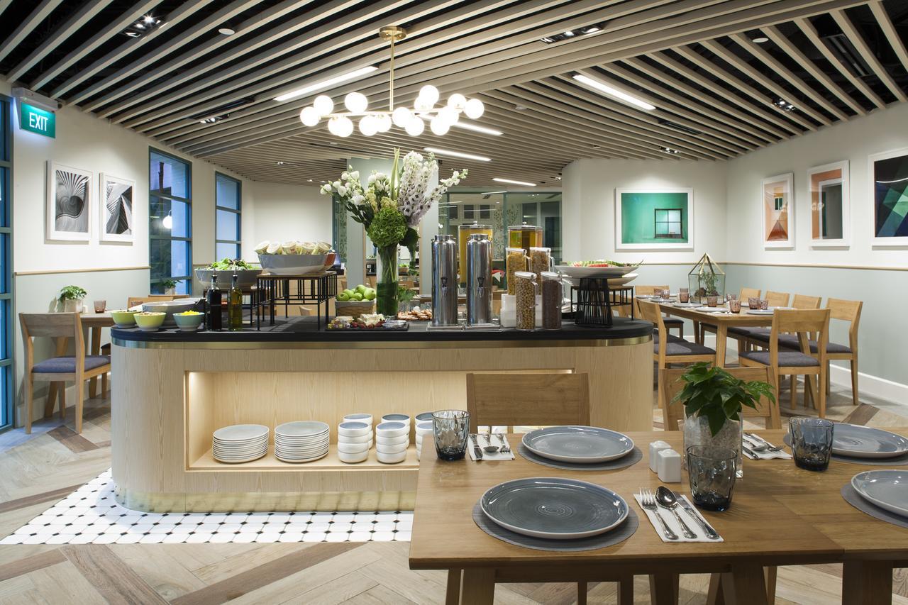 Fraser Place Robertson Walk Singapore Exteriör bild The restaurant at the 2018 London Design Festival